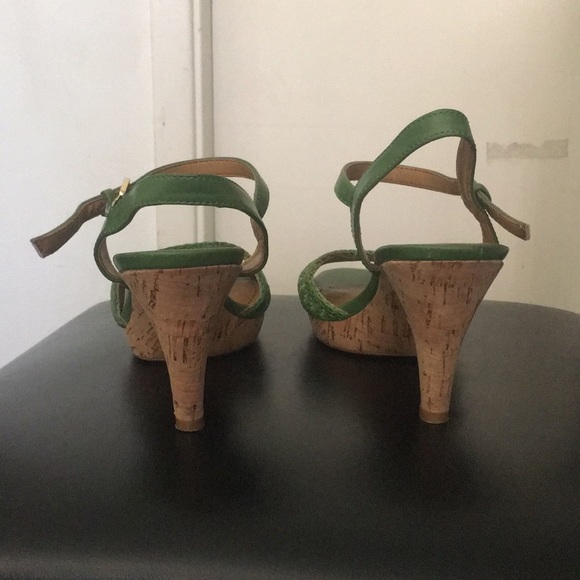 Nine West Open Toe Corkscrew Heel - Picture 3 of 3